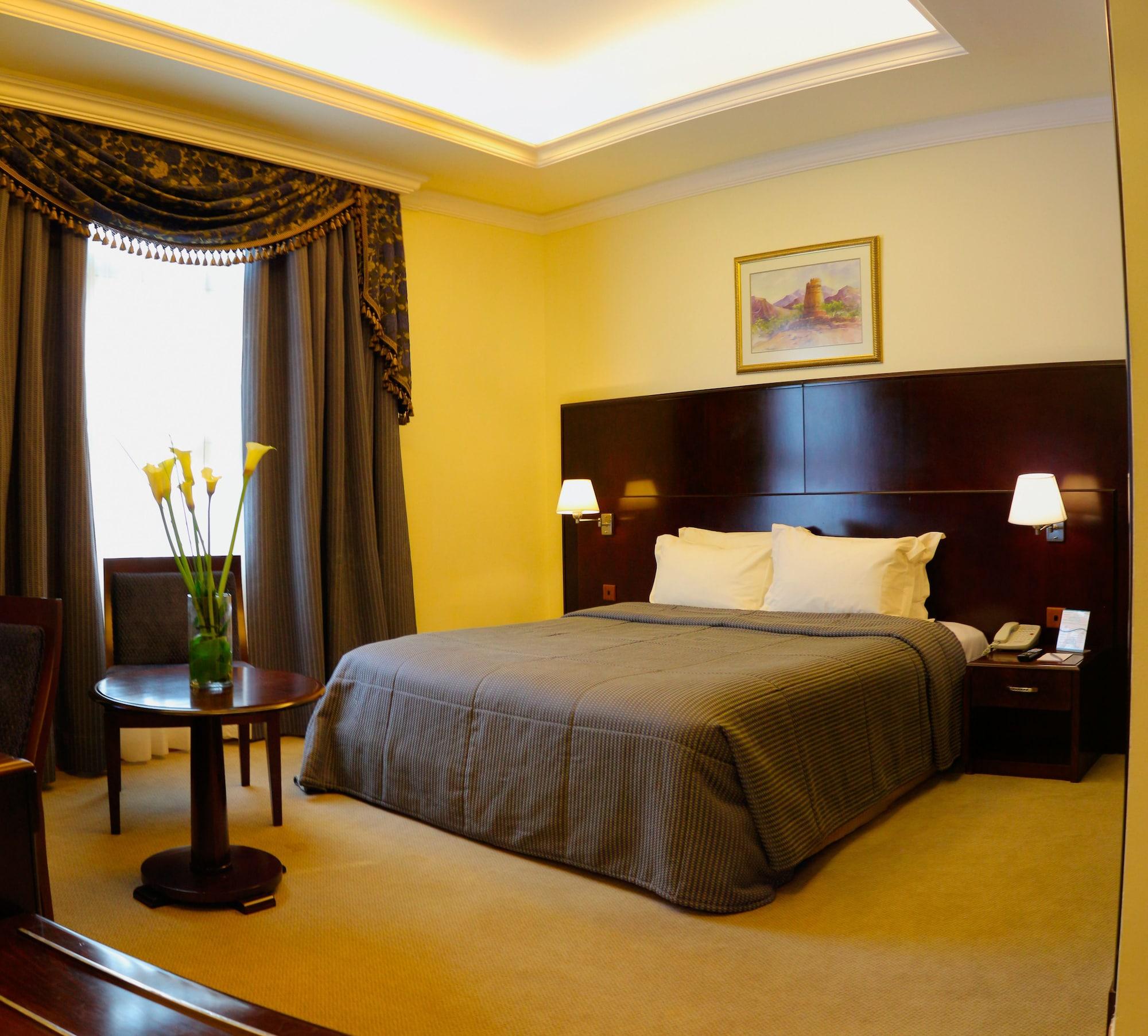 Sharjah Premiere Hotel & Resort Exterior photo