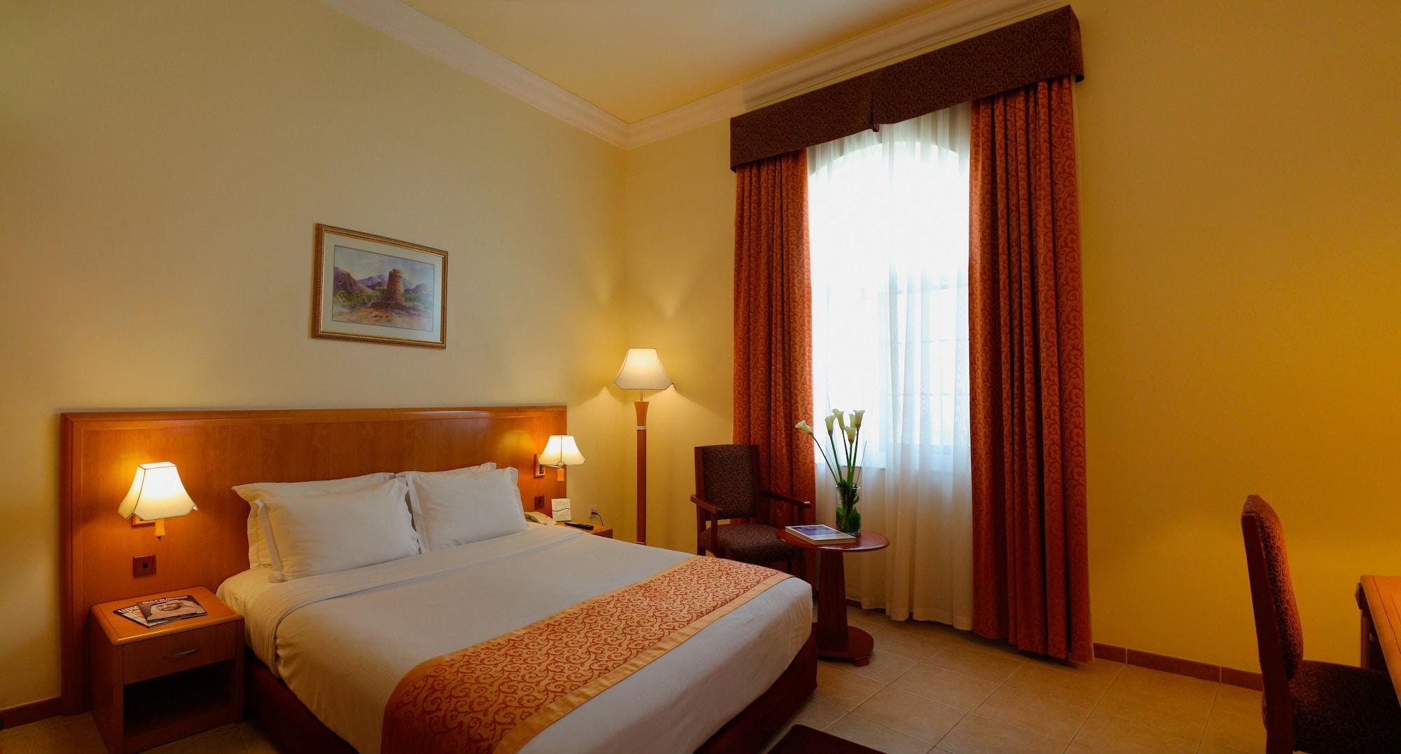 Sharjah Premiere Hotel & Resort Exterior photo