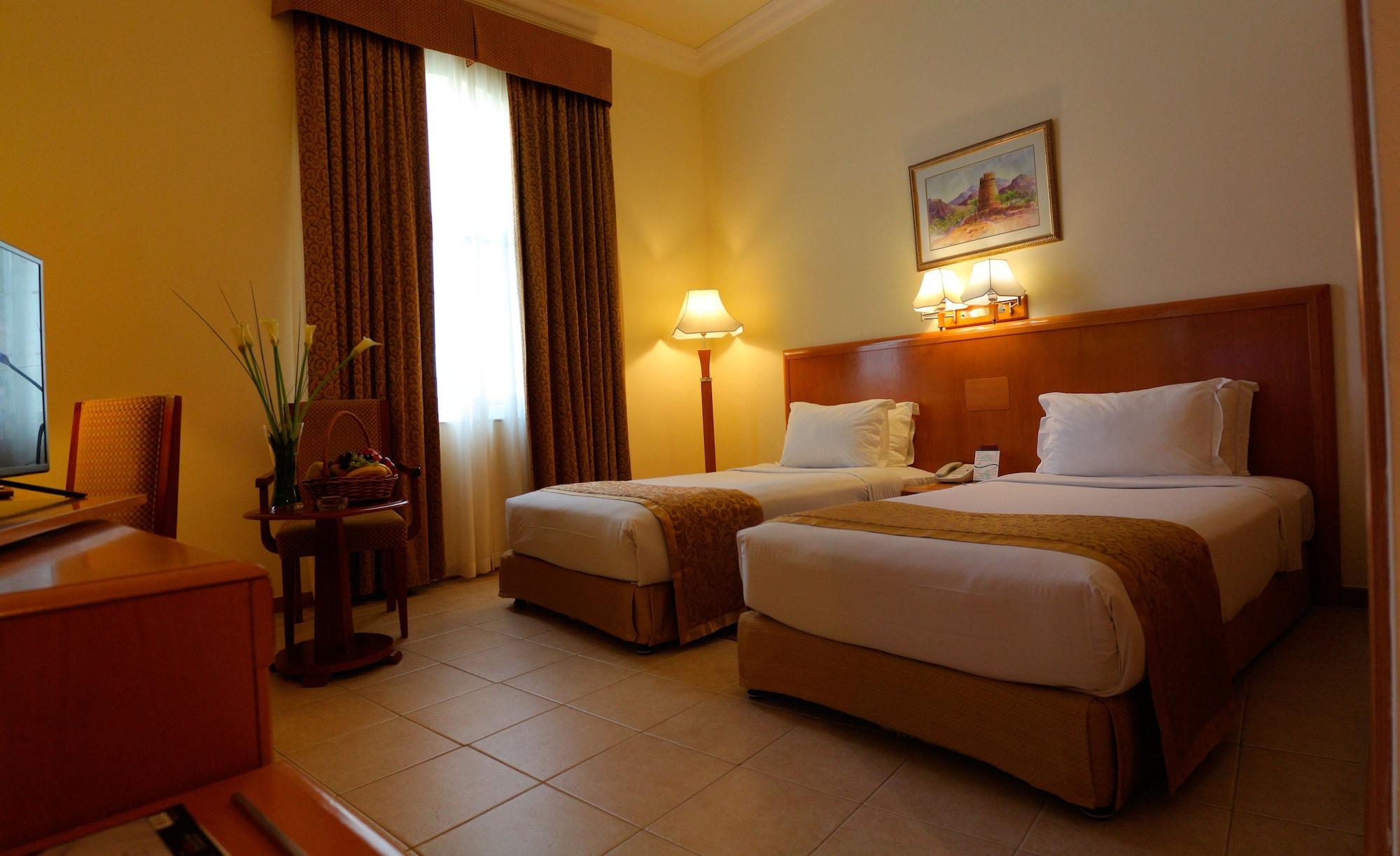 Sharjah Premiere Hotel & Resort Exterior photo