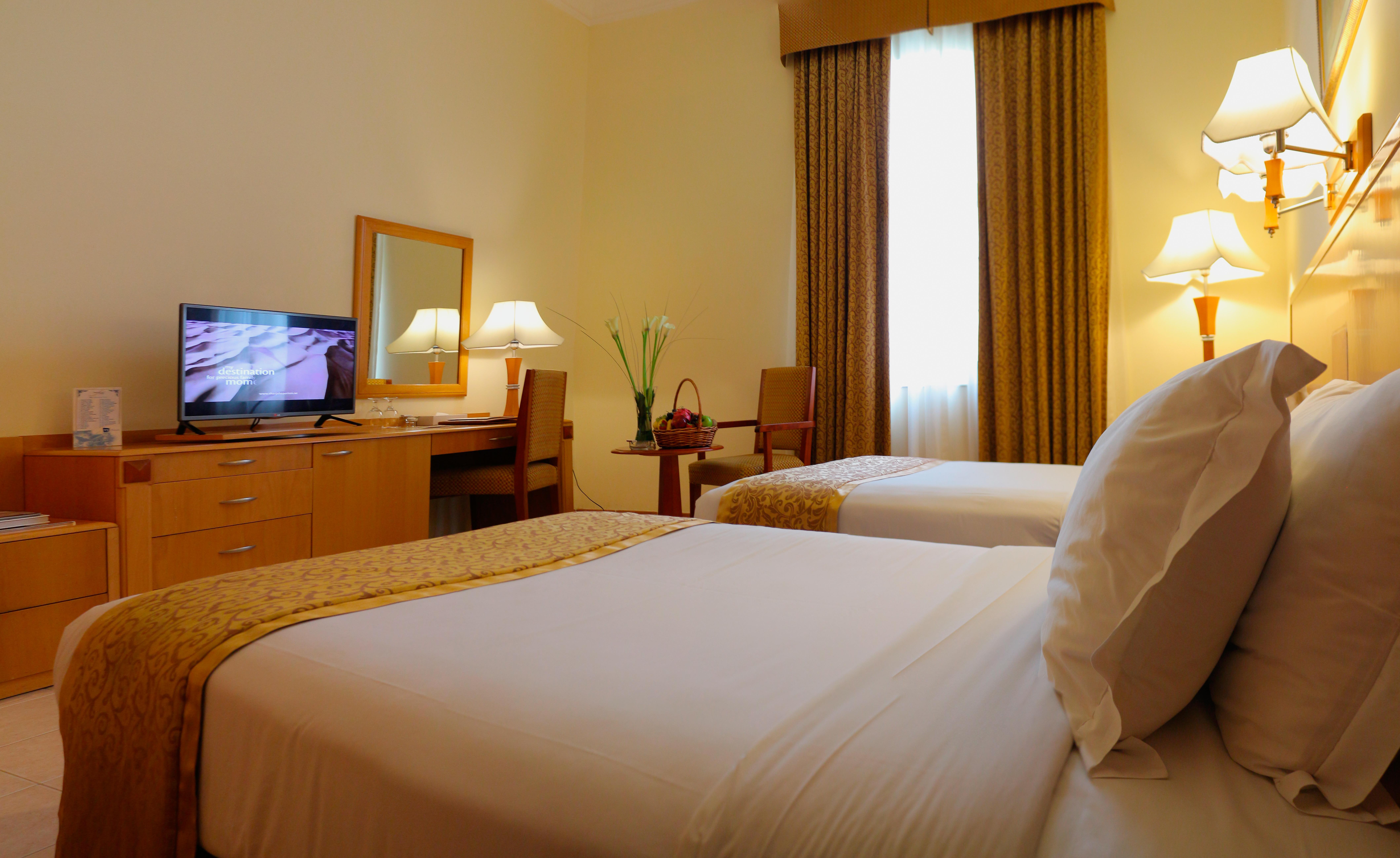 Sharjah Premiere Hotel & Resort Exterior photo