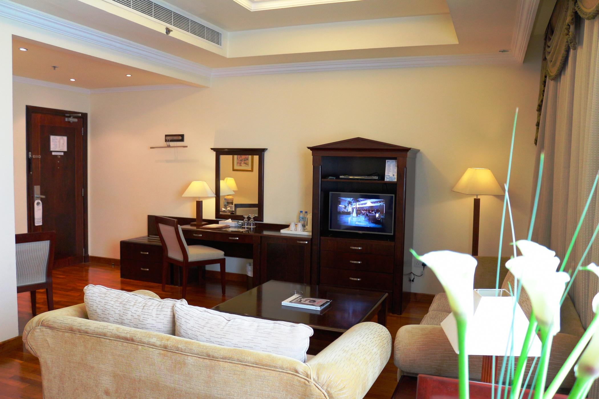 Sharjah Premiere Hotel & Resort Exterior photo