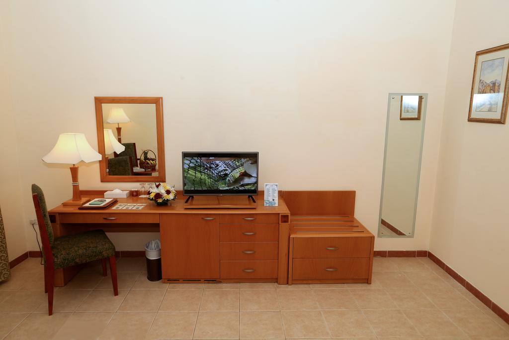 Sharjah Premiere Hotel & Resort Exterior photo